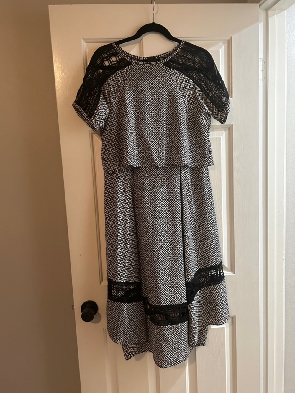 Black & White Lace-Accent Midi Dress